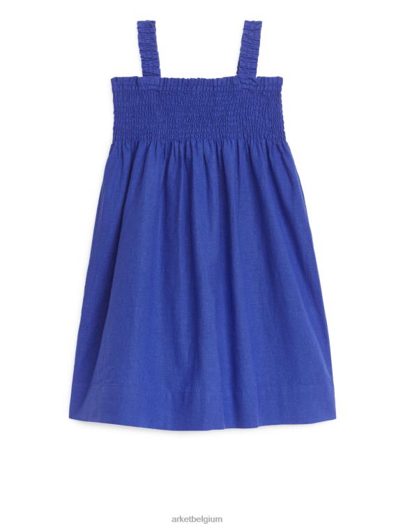 arket_kleding_0dxjp1375_blauw_gesmokte_seersuckerjurk_kinderen.jpeg ARKET kleding 0DXJP1375 blauw gesmokte seersuckerjurk kinderen - Image 1