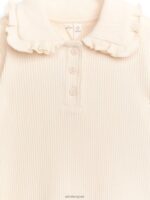 ARKET kleding 0DXJP1466 beige Geribbelde jersey top met ruchekraag kinderen - Image 3