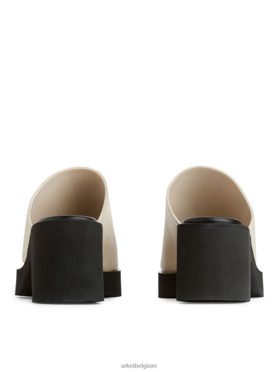 ARKET schoenen 0DXJP696 gebroken wit/zwart dikke leren slip-in sandalen vrouwen - Image 4