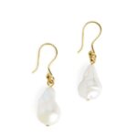 ARKET accessoires 0DXJP784 goud/wit Zoetwaterparel haak oorbellen vrouwen