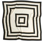 ARKET accessoires 0DXJP840 zwart/bruin/beige bedrukte zijden sjaal vrouwen