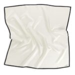 ARKET accessoires 0DXJP841 gebroken wit/zwart zijden sjaal vrouwen