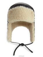 ARKET accessoires 0DXJP893 zwart/gebroken wit leren pelshoed vrouwen