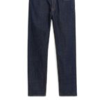 ARKET kleding 0DXJP1104 gespoeld middenblauw park regular jeans met rechte zelfkant Heren
