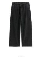 ARKET kleding 0DXJP183 zwart gewassen relaxte denimbroek vrouwen