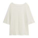 ARKET kleding 0DXJP372 gebroken wit T-shirt met boothals vrouwen
