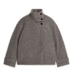 ARKET kleding 0DXJP471 wrat korte jas van boucléwol vrouwen