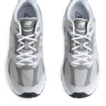 ARKET schoenen 0DXJP1252 grijs wit new balance 530 trainers Heren
