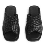 ARKET schoenen 0DXJP642 zwart geweven leren slippers vrouwen