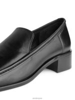 ARKET schoenen 0DXJP689 zwart Leren loafers met vierkante neus vrouwen - Image 5