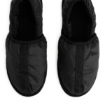 ARKET schoenen 0DXJP723 zwart gevoerde pantoffels Heren
