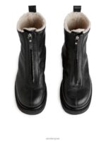 ARKET schoenen 0DXJP732 zwart leren laarzen van imitatiebont vrouwen - Image 4