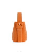 ARKET Tassen 0DXJP741 oranje suède crossbodytas unisex - Image 3