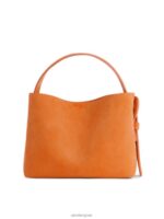 ARKET Tassen 0DXJP741 oranje suède crossbodytas unisex - Image 4